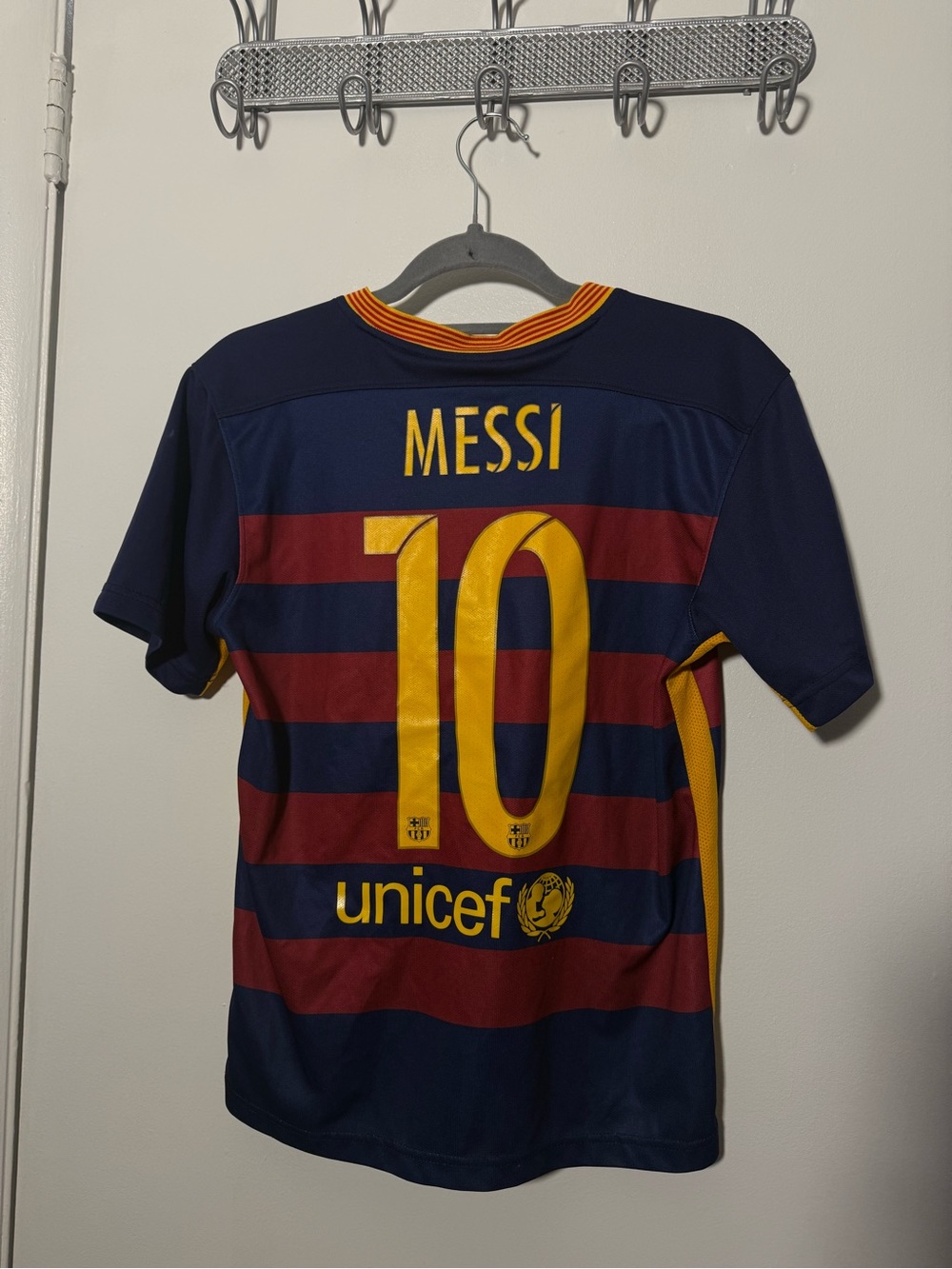 FC Barcelona #10 Messi Jersey in Navy & Maroon